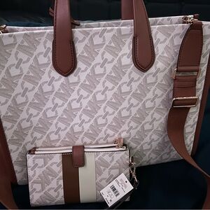 Michael Kors Gigi Large Empire Signature Logo Tote Bag